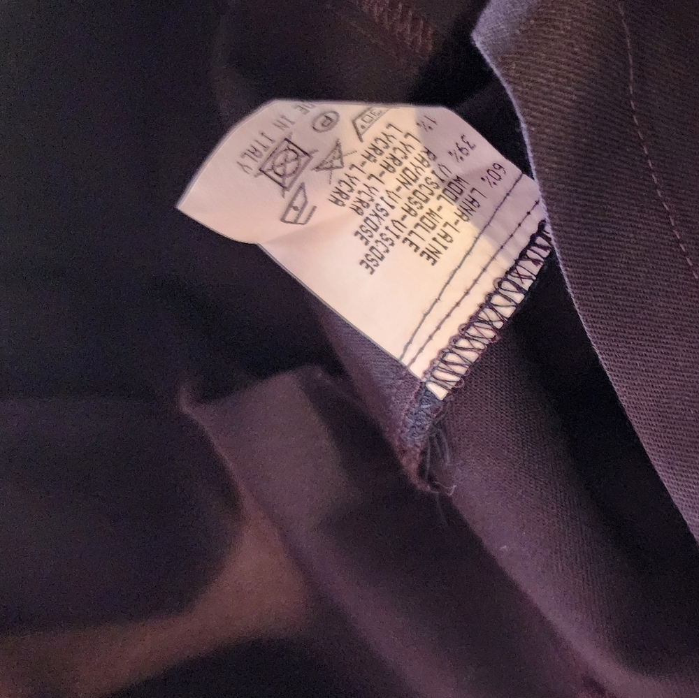 Allan Waller Italy Plum Purple Pleated Back Wool Blend Button Up Blouse Size 6 - Picture 10 of 10